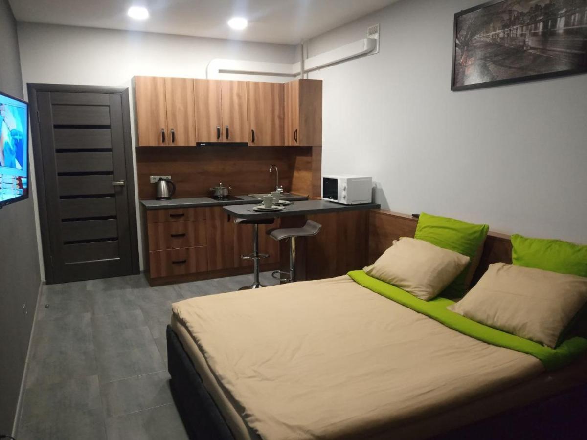 Apartment Yes 41 Uzhhorod Bagian luar foto
