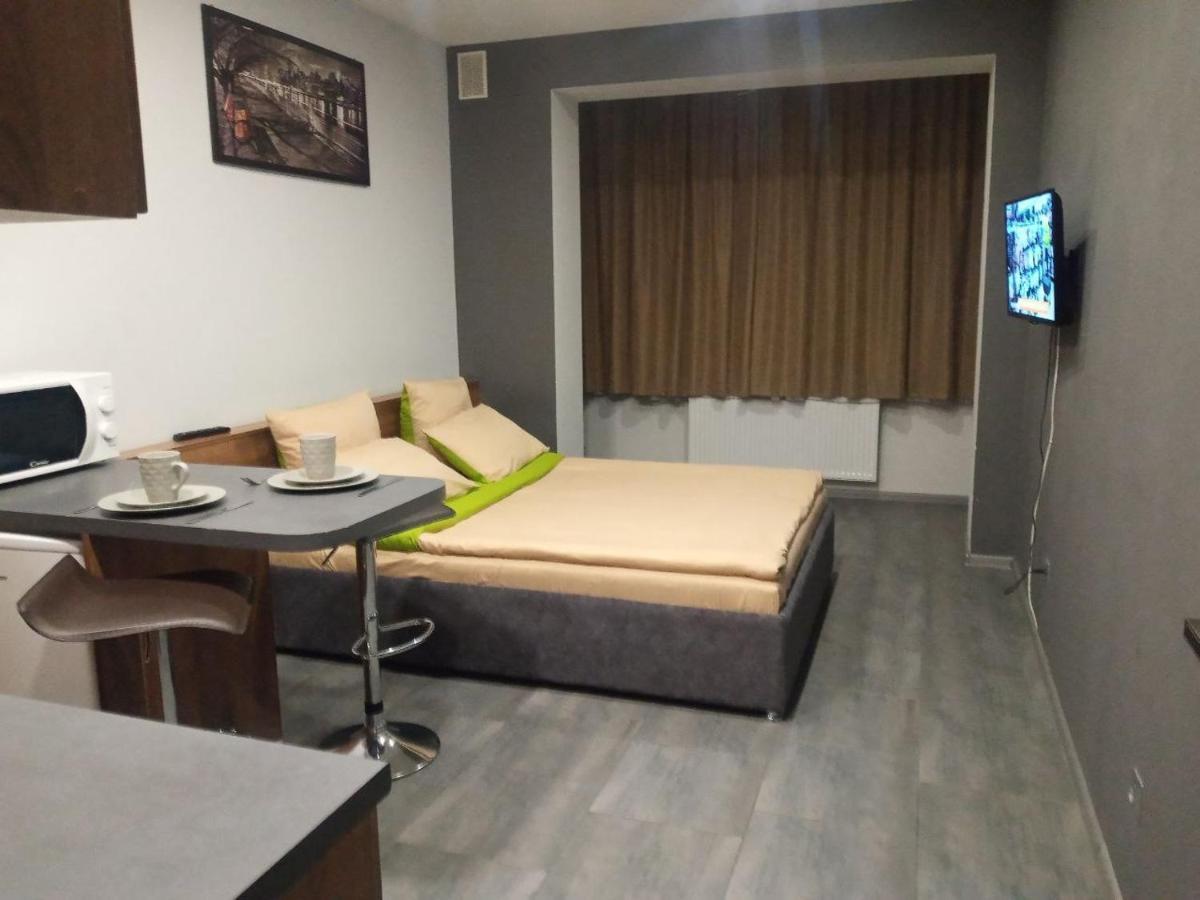 Apartment Yes 41 Uzhhorod Bagian luar foto