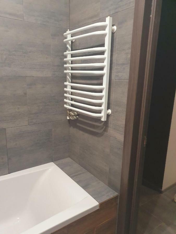 Apartment Yes 41 Uzhhorod Bagian luar foto